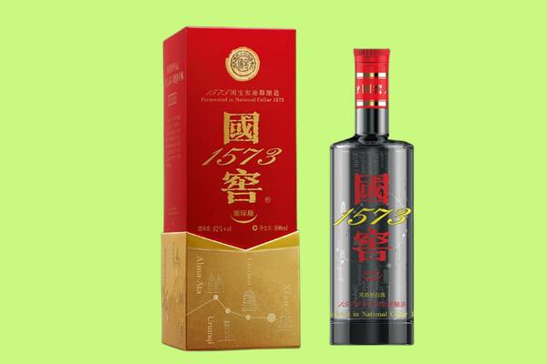 小金县回收国窖1573.jpg